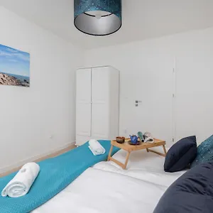  Apartament Gdańska Two-bedroom Brzeźno By Renters